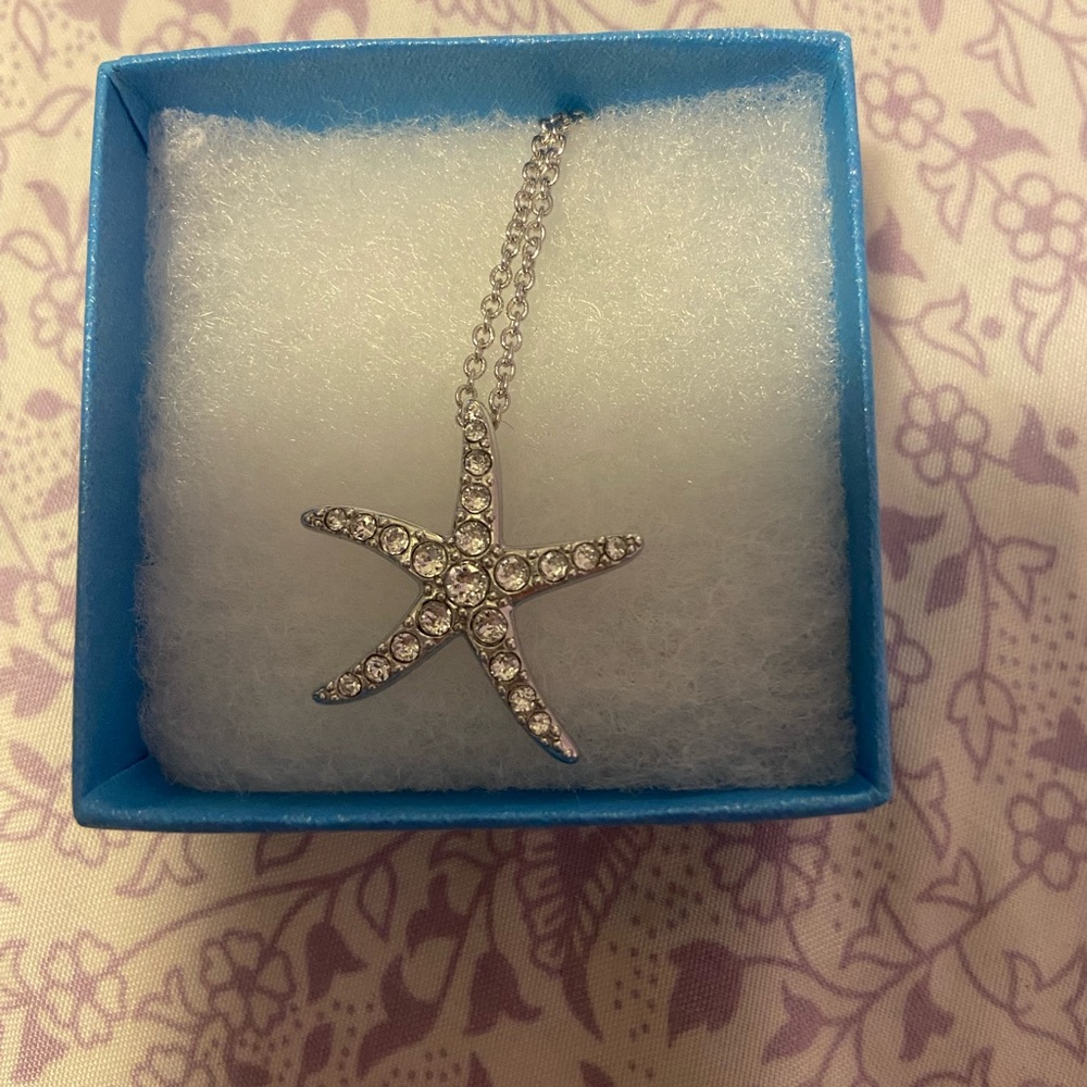 Touchstone starfish necklace